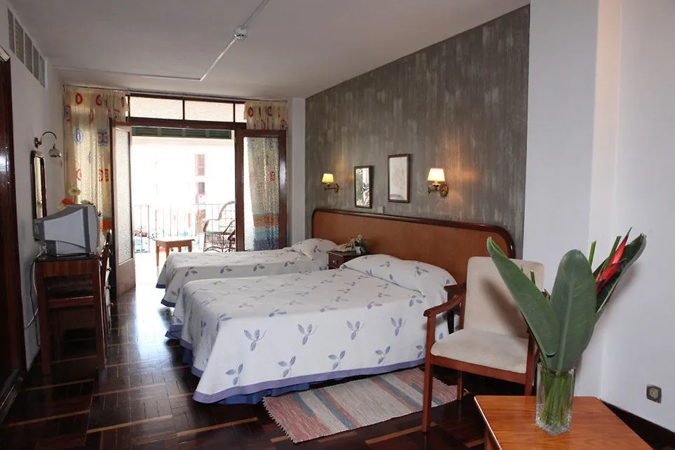 **  Residencial Colombo Bed & Breakfast Funchal  Portugal