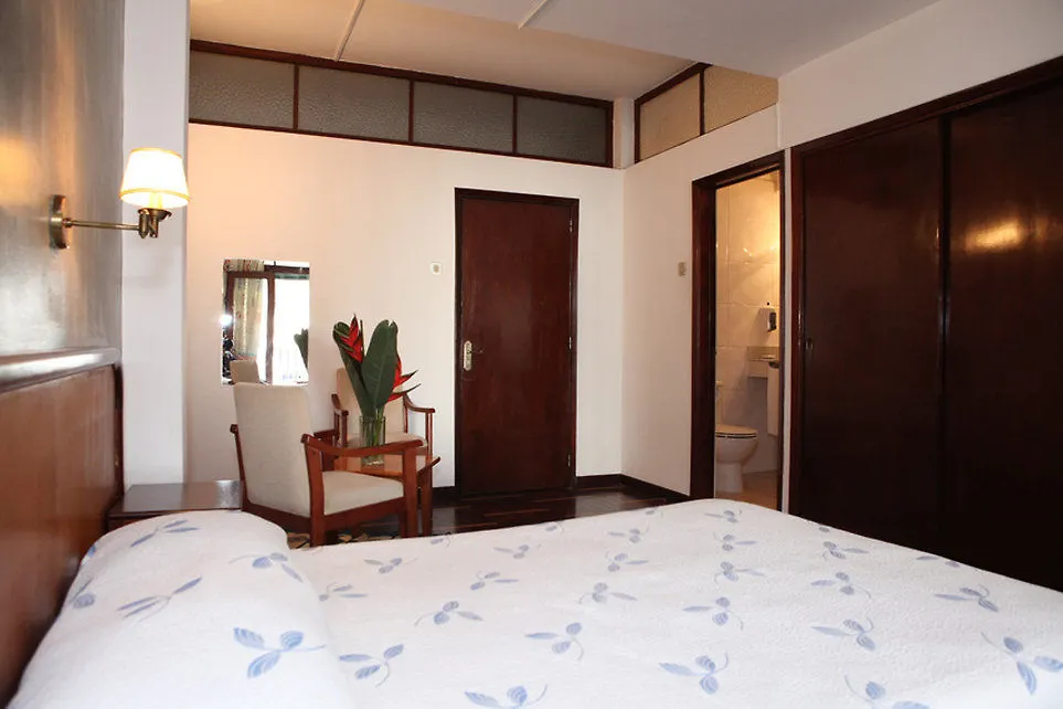Residencial Colombo Bed & Breakfast Funchal  Portugal