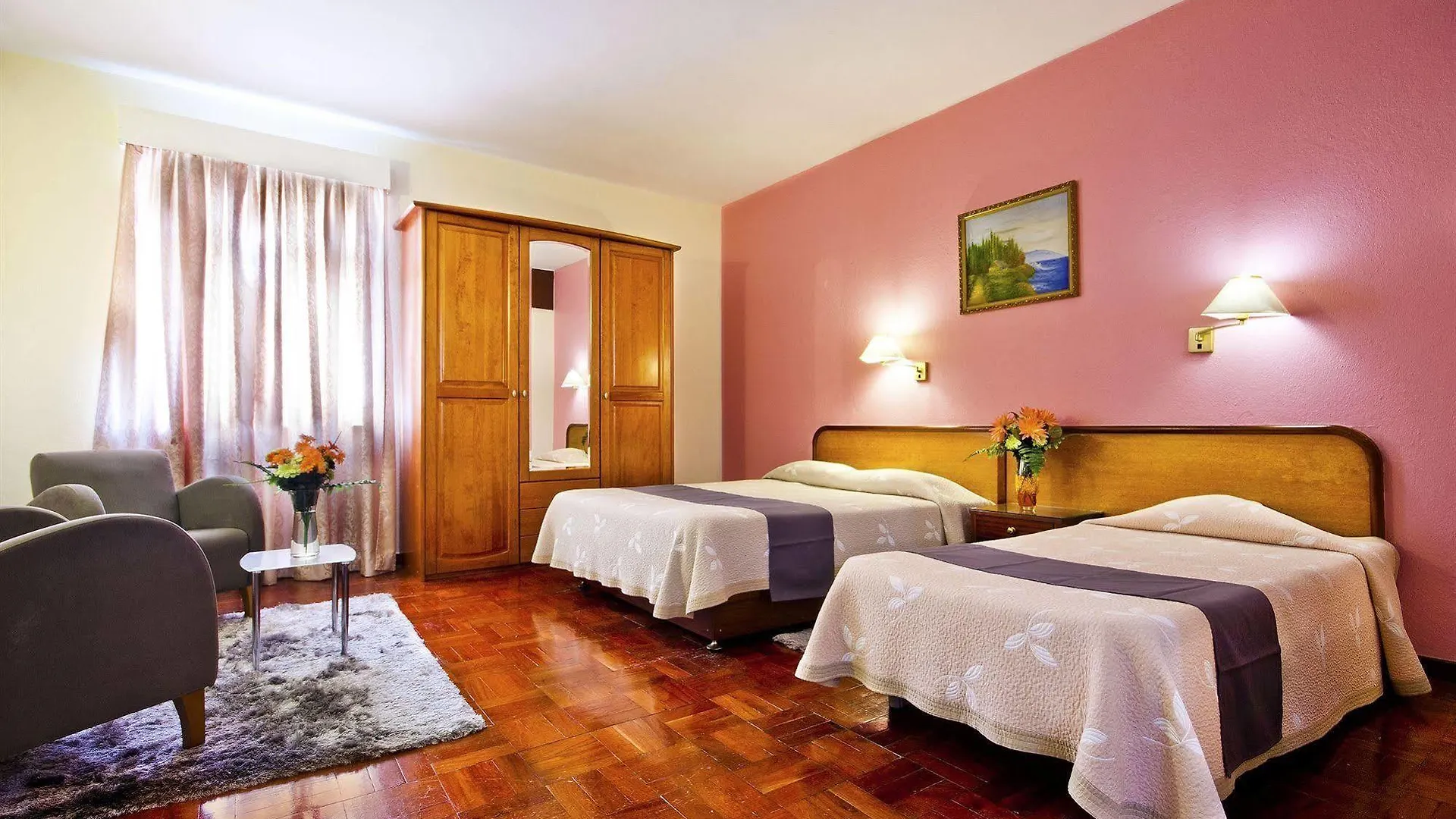 Residencial Colombo Bed & Breakfast Funchal