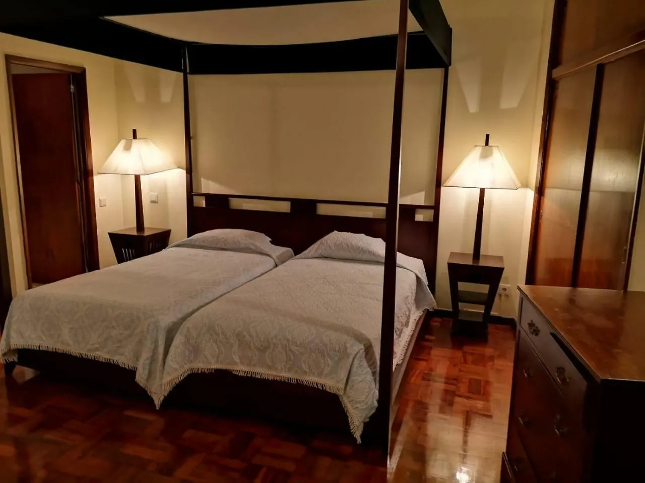 Residencial Colombo Bed & Breakfast Funchal