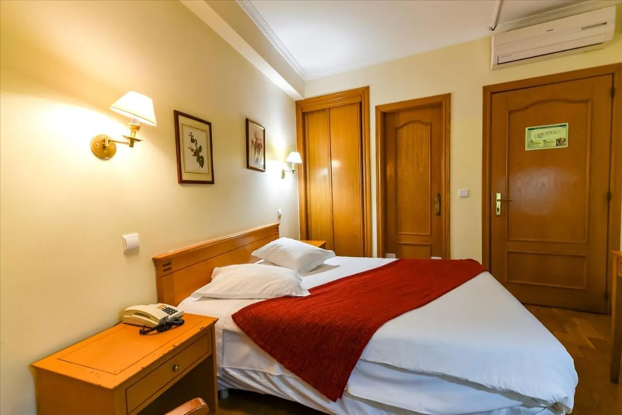 Bed and Breakfast Residencial Colombo Funchal  Nocleg ze śniadaniem Funchal (Madeira)