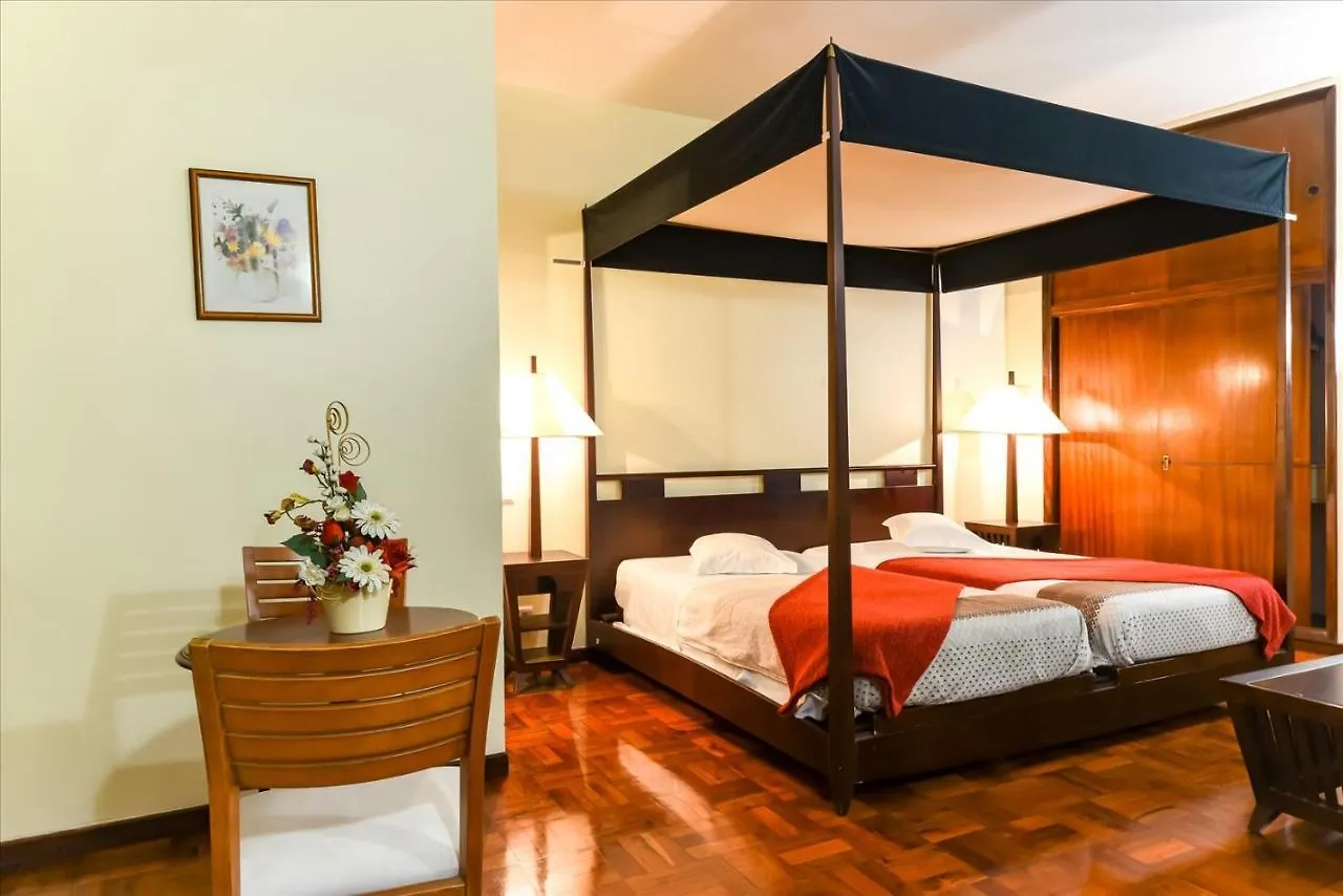 Bed and Breakfast Residencial Colombo à Funchal  2*, Funchal (Madeira) Portugal