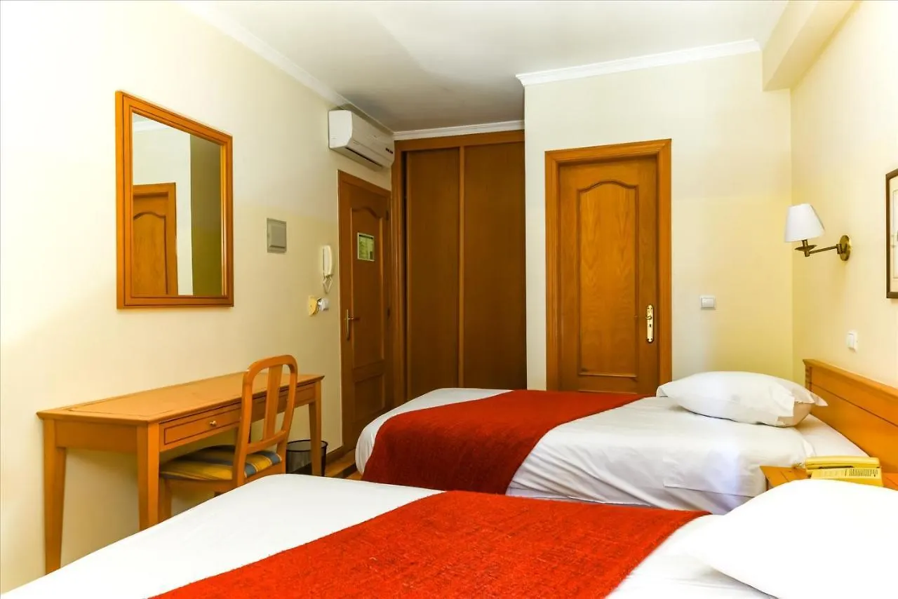 Bed & Breakfast Residencial Colombo Bed and Breakfast Funchal